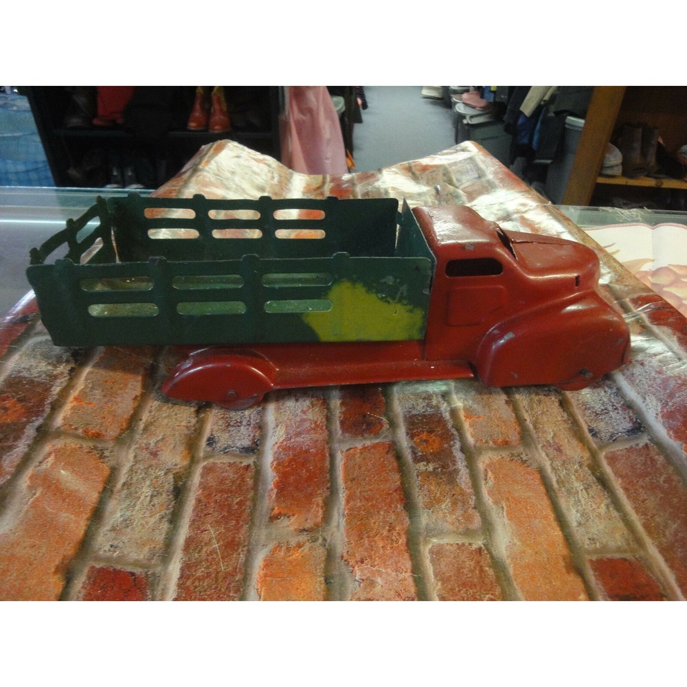 Vintage TOY metal pick up‎ farm truck with back bed estate find 14"